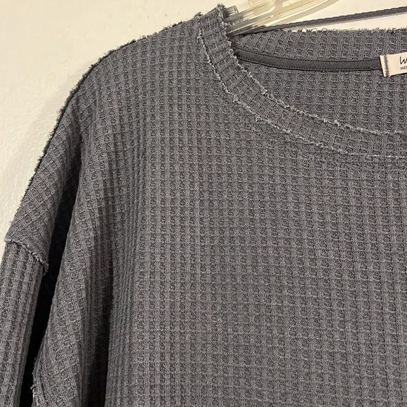 We the Free gray asymmetrical top - Picture 2 of 13